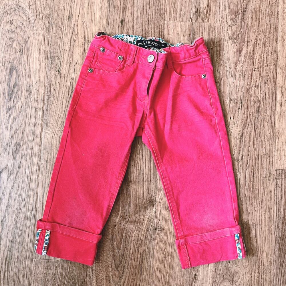 Mini Boden Red Capris